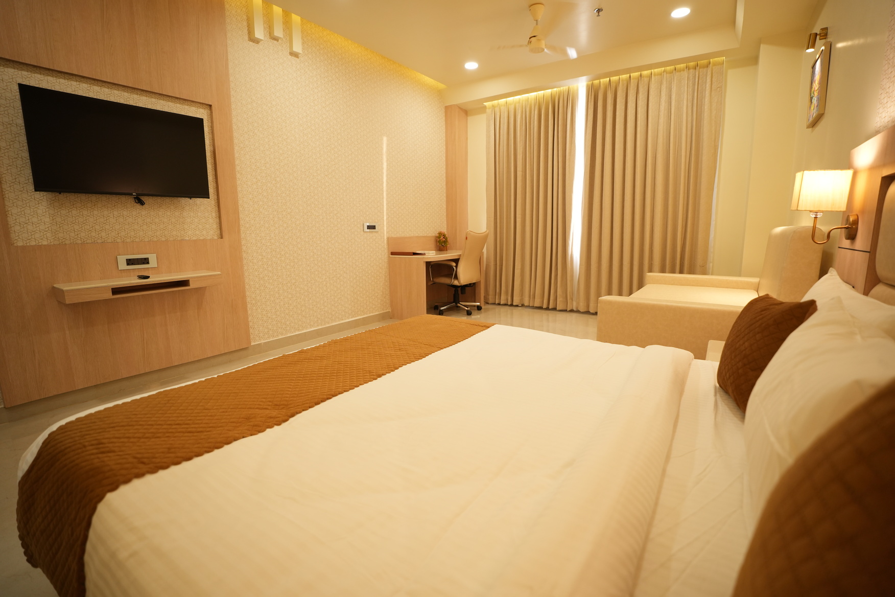 Best Mountain View Room in Panchgani